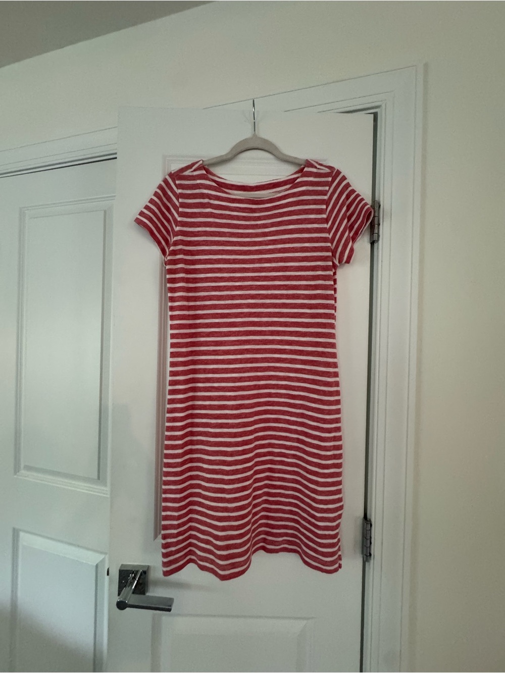 Vineyard Vines Red and White Striped Short Sleeve Casual Dress